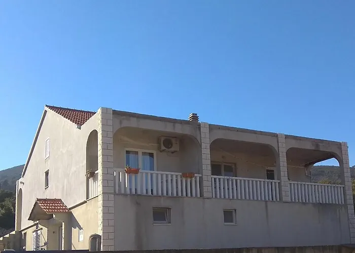 Lägenhet Kneza 4342a Račišće